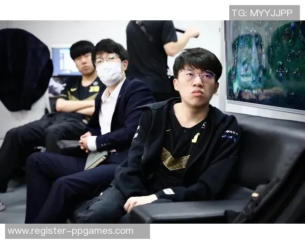 电竞新闻深入探讨RNG战队在比赛中的耐力表现与数据分析结果